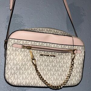 Michael Kors crossbody